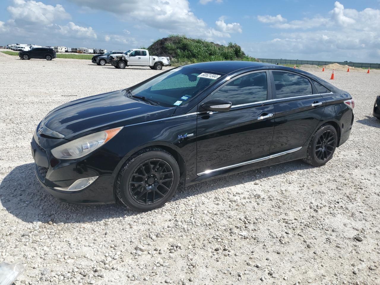 2015 Hyundai Sonata Hybrid vin: KMHEC4A49FA123994