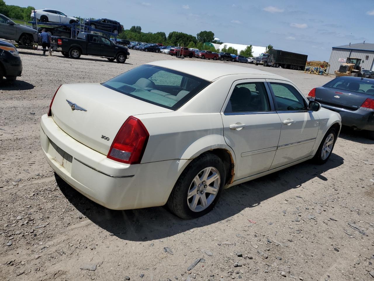 Lot #2614513815 2006 CHRYSLER 300 TOURIN