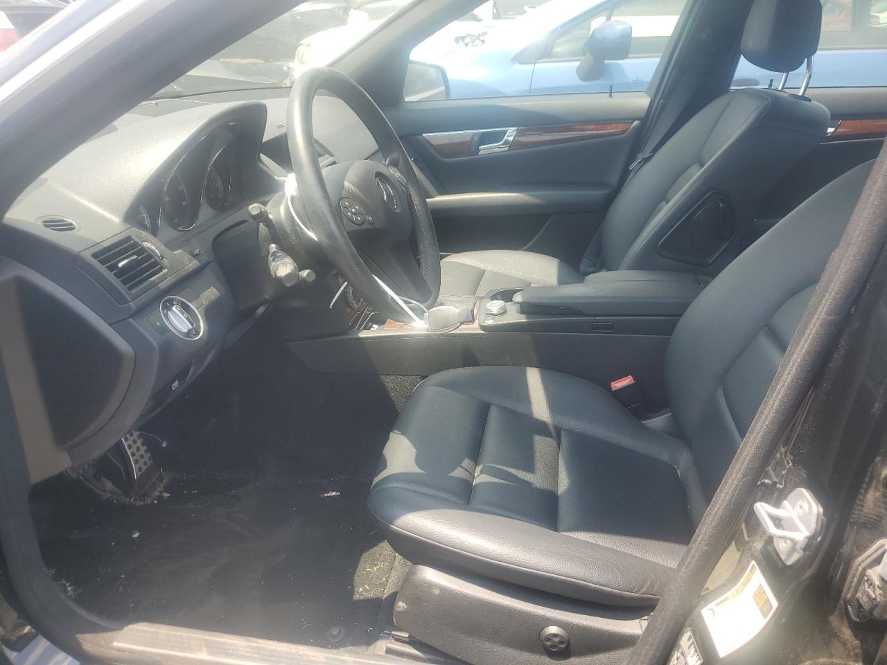 WDDGF8BB8BR184151 2011 Mercedes-Benz C 300 4Matic