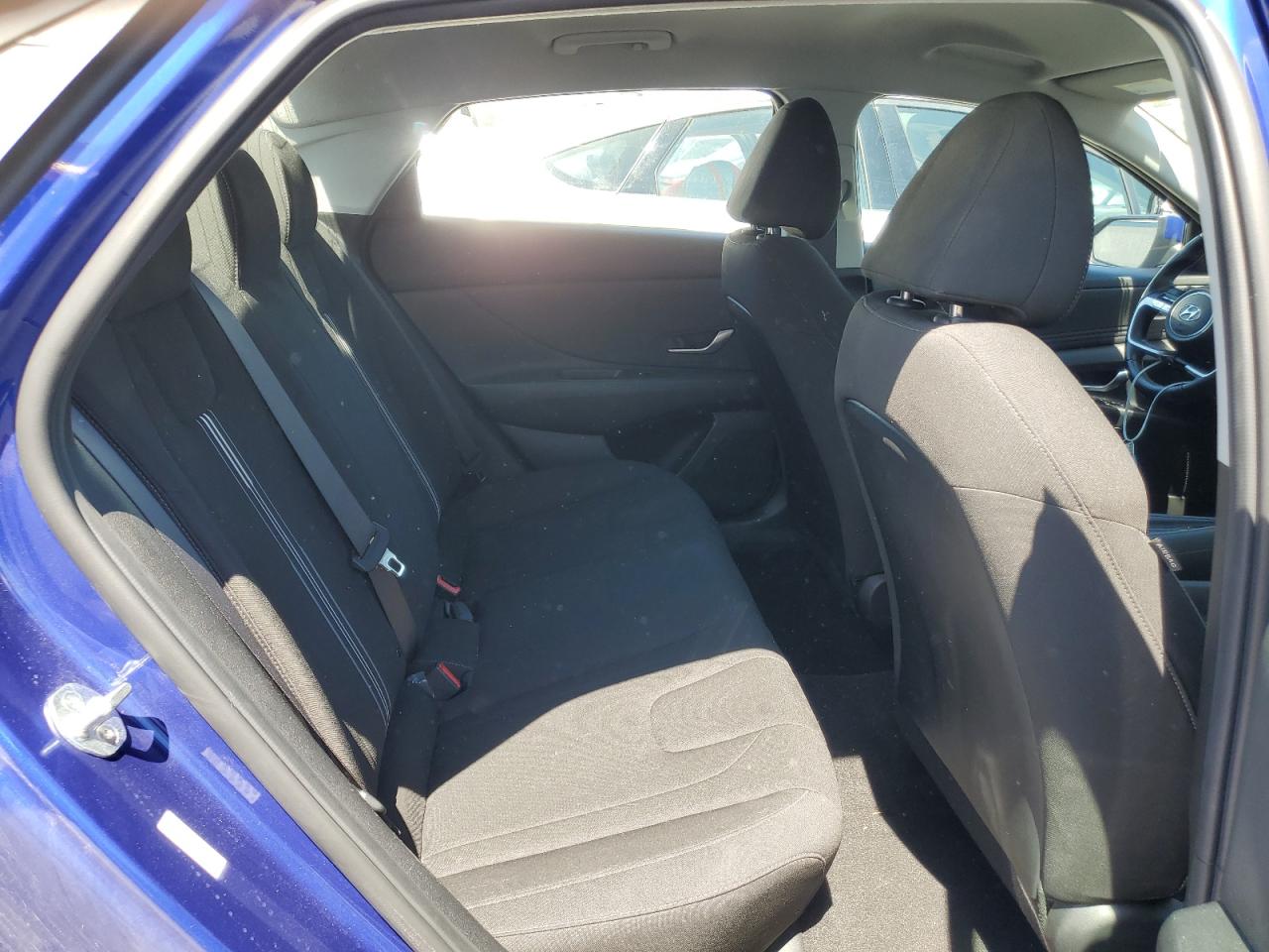 KMHLS4AG0NU296644 2022 Hyundai Elantra Sel