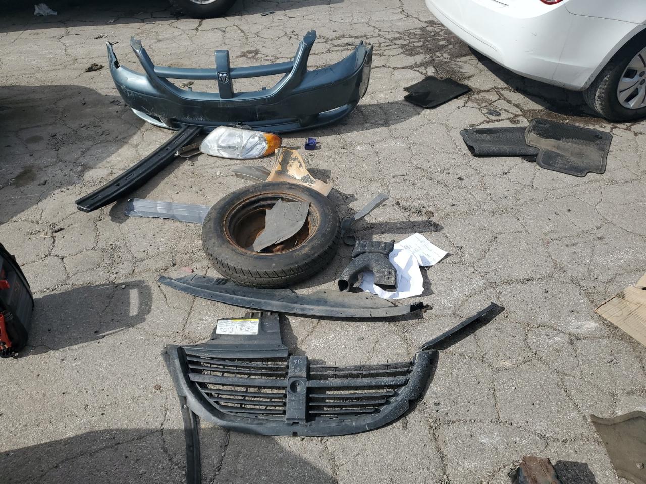 1D4GP24RX5B285285 2005 Dodge Grand Caravan Se