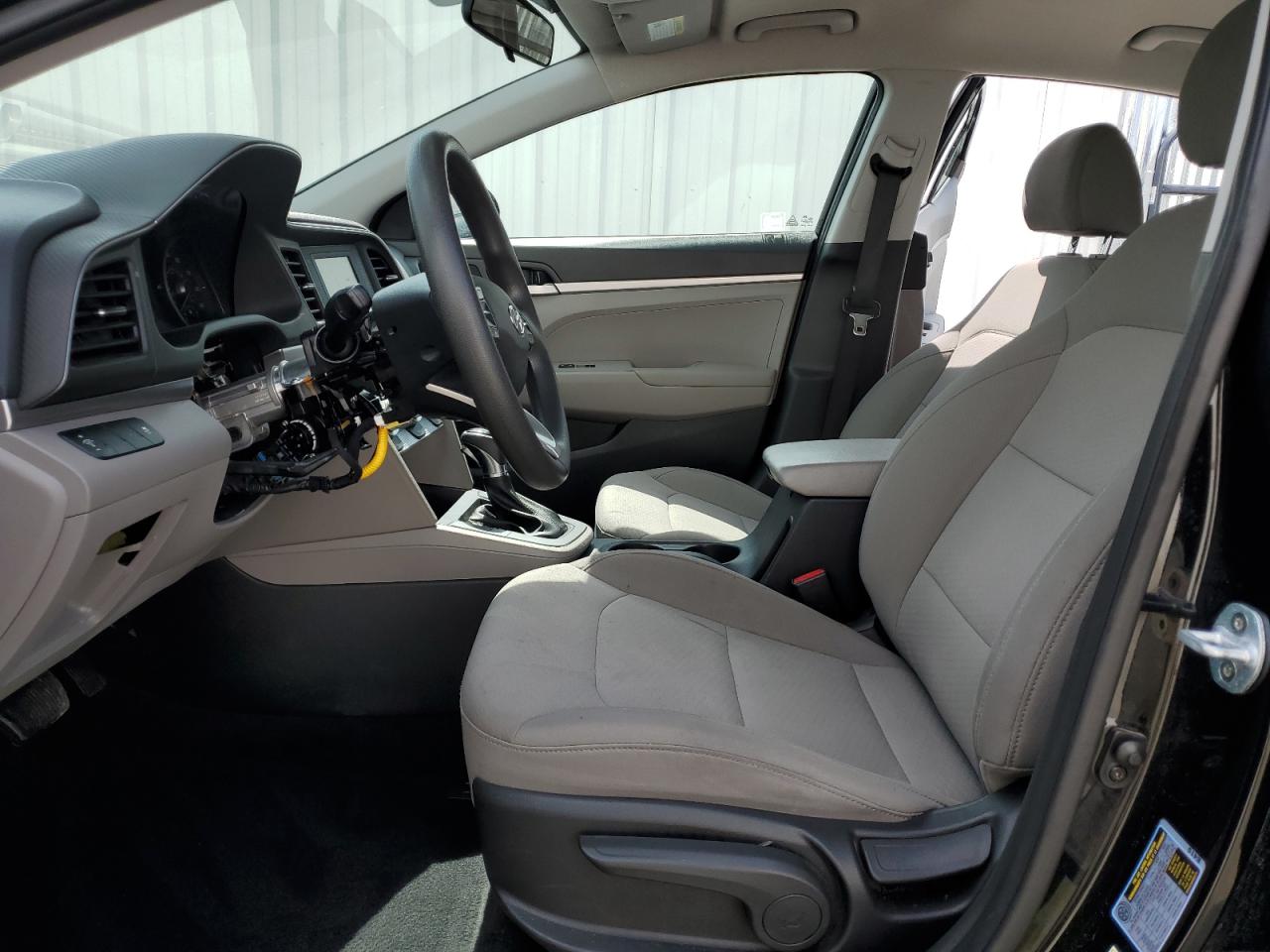 5NPD74LF0KH489302 2019 Hyundai Elantra Se