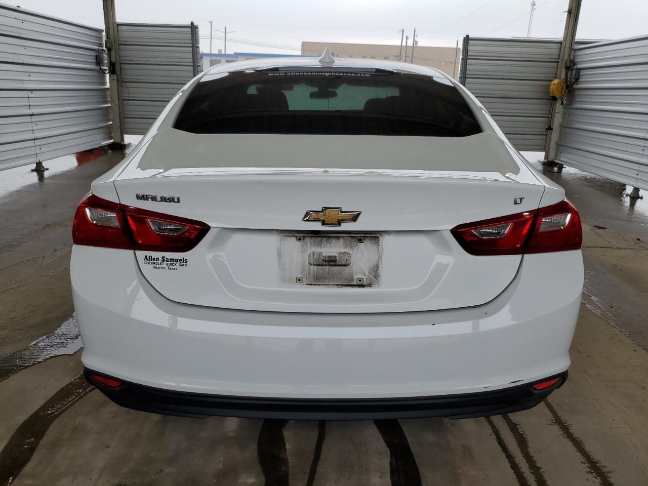 1G1ZD5ST5JF115328 2018 Chevrolet Malibu Lt