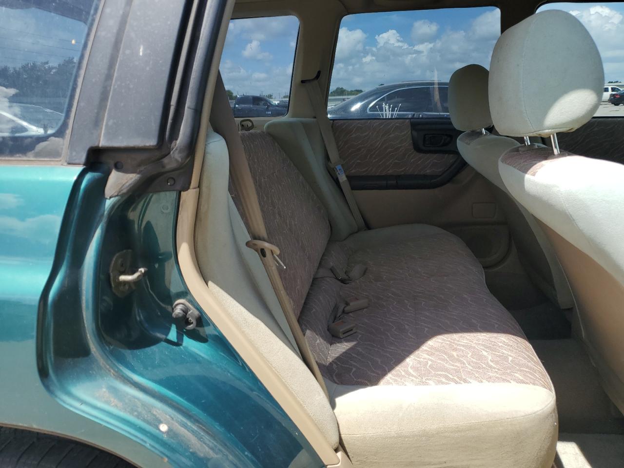 JF1SF6358WH779553 1998 Subaru Forester L