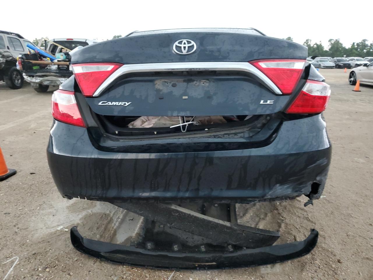 4T4BF1FKXGR547545 2016 Toyota Camry Le