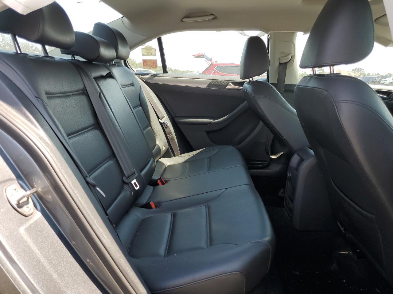 3VWDB7AJXHM243672 2017 Volkswagen Jetta Se