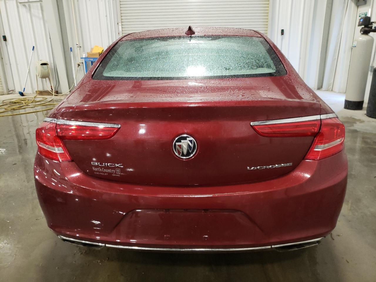 1G4ZP5SS6HU165033 2017 Buick Lacrosse Essence