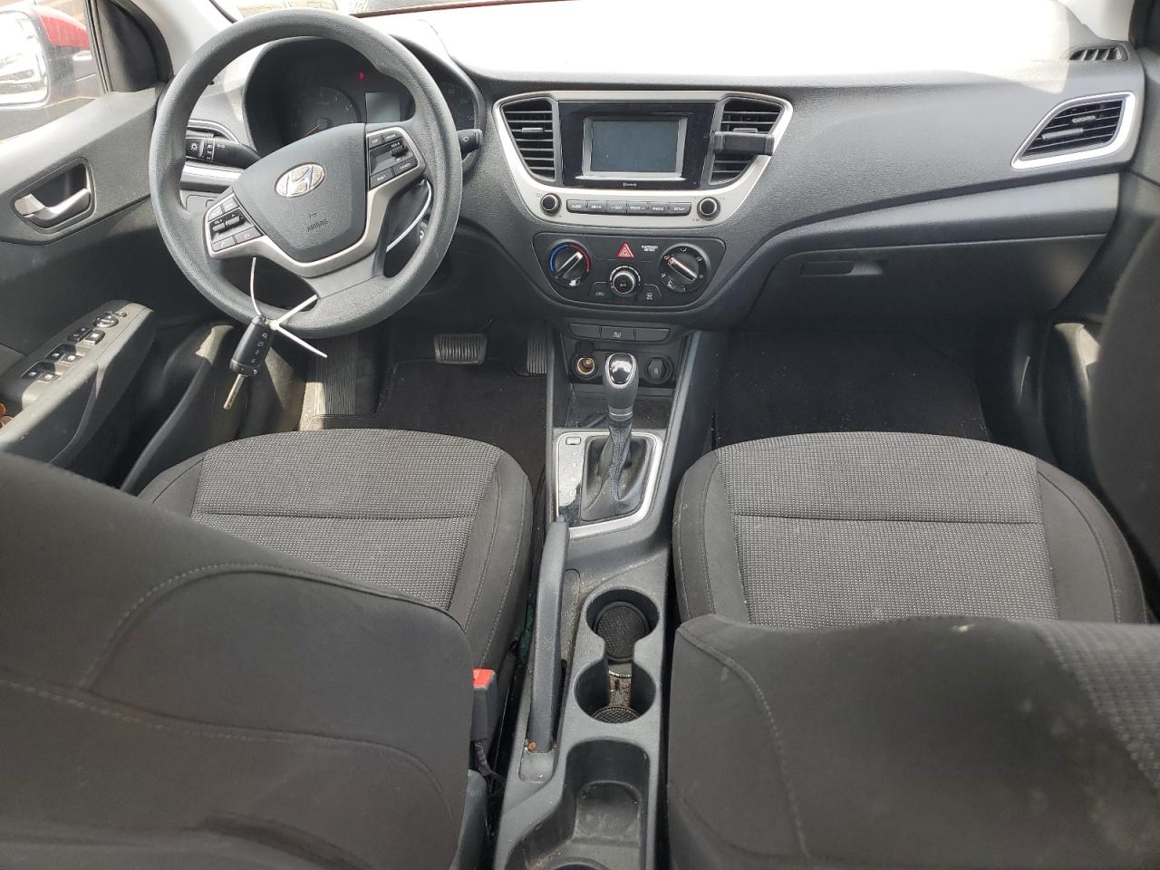 3KPC24A39KE079623 2019 Hyundai Accent Se