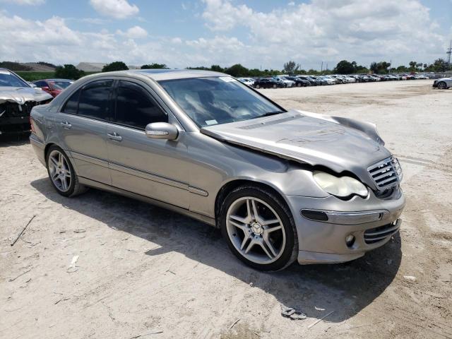 2005 Mercedes-Benz C 240 4Matic VIN: WDBRF81J35F693497 Lot: 57088344