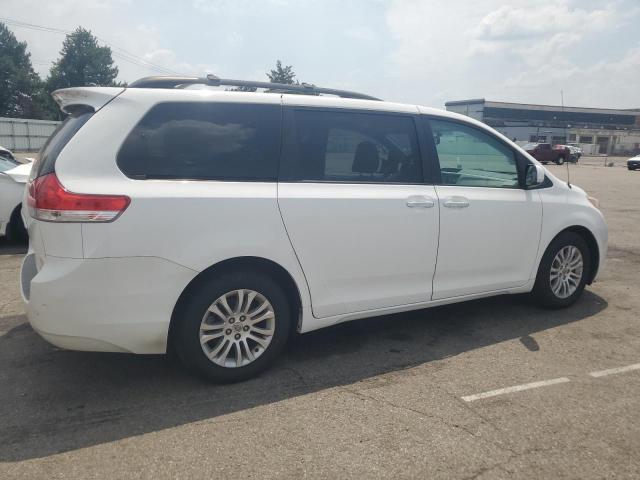 5TDYK3DC9ES487254 2014 Toyota Sienna Xle