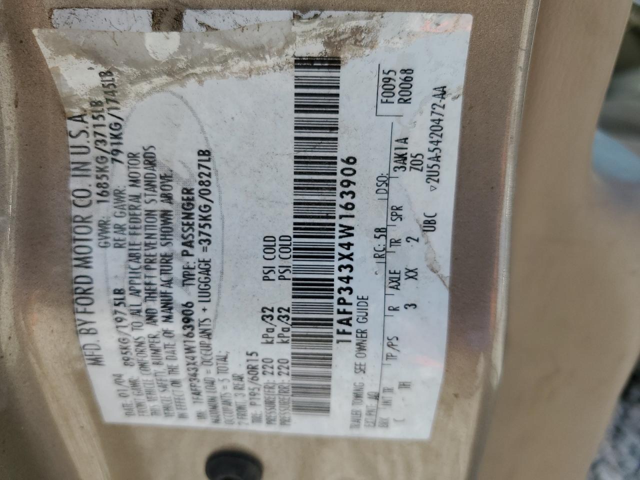 1FAFP343X4W163906 2004 Ford Focus Se Comfort