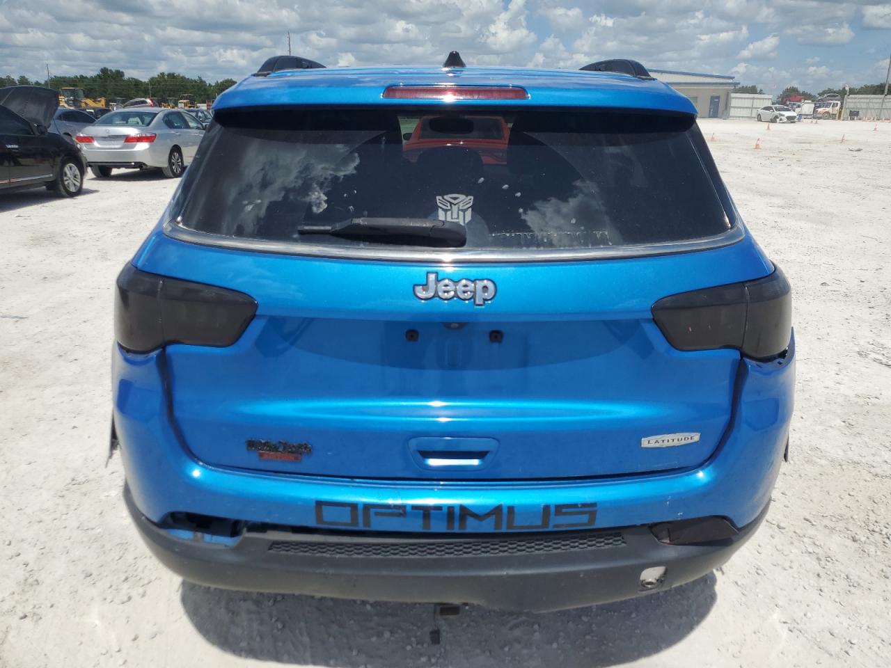 3C4NJCBB1JT293270 2018 Jeep Compass Latitude