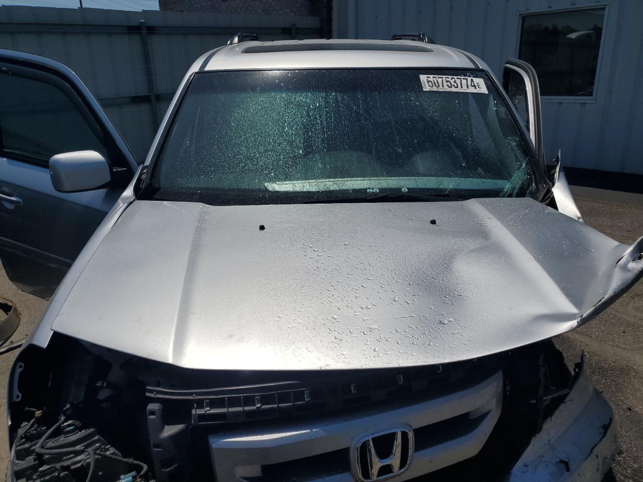 5FNYF3H72BB055610 2011 Honda Pilot Exln