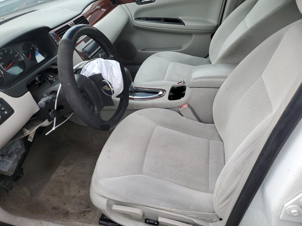 2G1WB5EN8A1189503 2010 Chevrolet Impala Lt