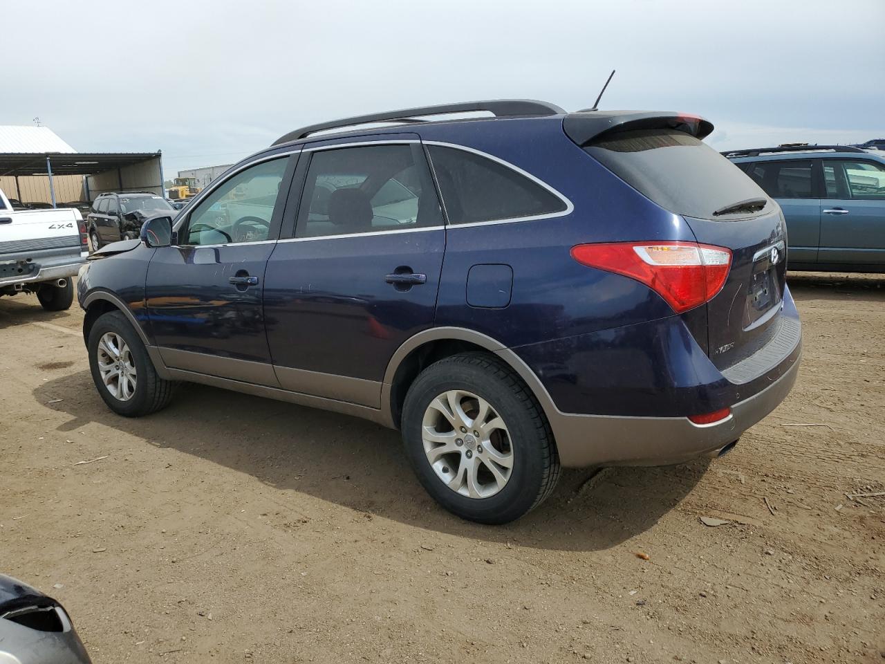 KM8NUDCC8BU155684 2011 Hyundai Veracruz Gls