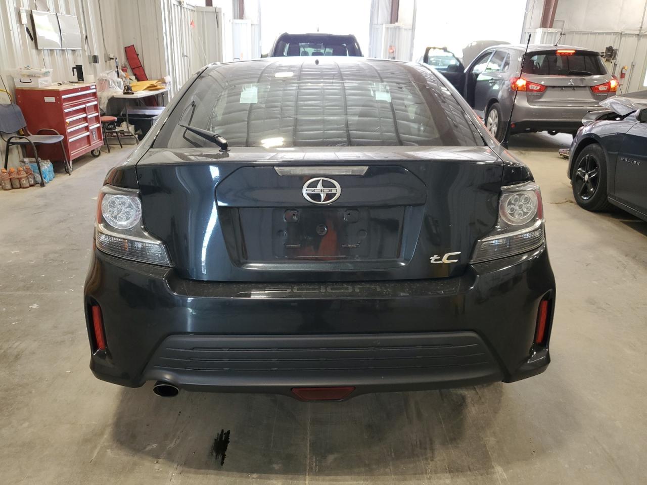 JTKJF5C78GJ017165 2016 Toyota Scion Tc