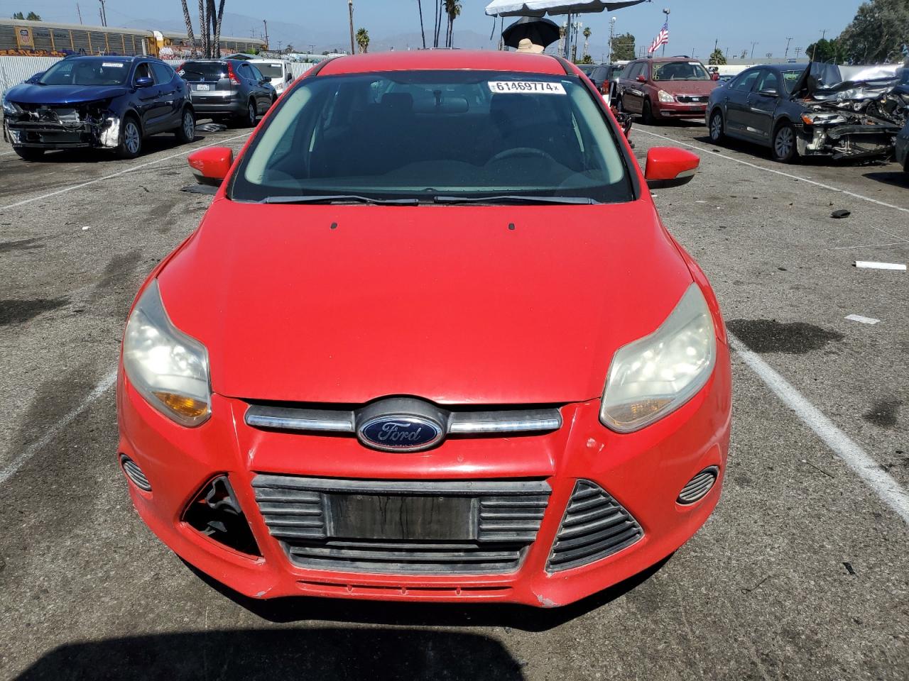 2014 Ford Focus Se vin: 1FADP3F28EL210199