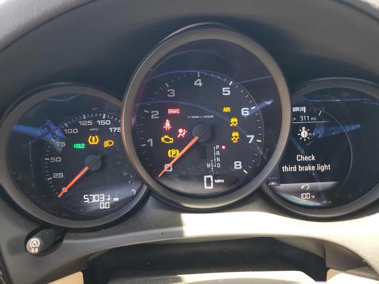 WP1AA2A50JLB19284 2018 Porsche Macan