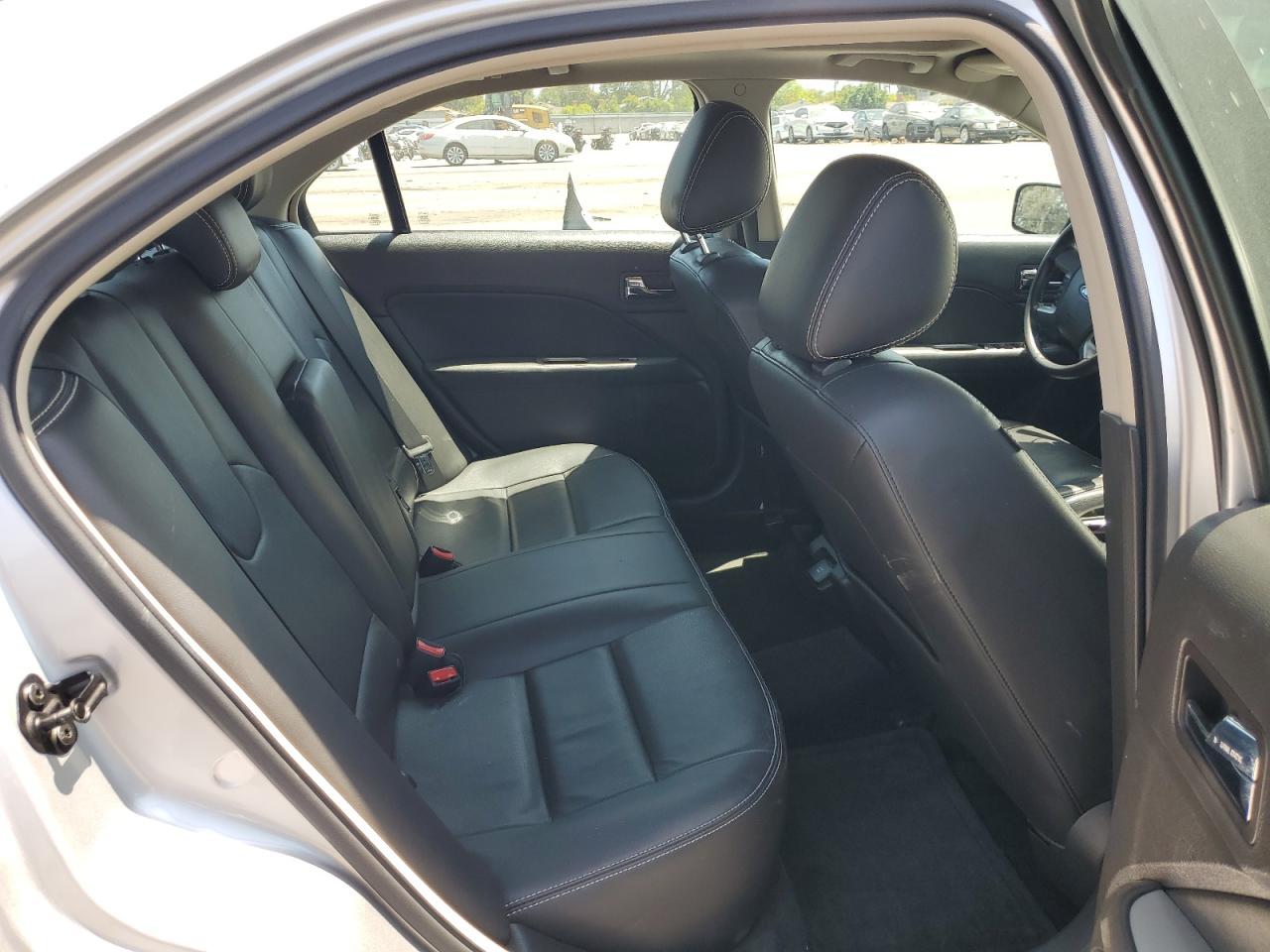 3FADP0L3XBR221942 2011 Ford Fusion Hybrid