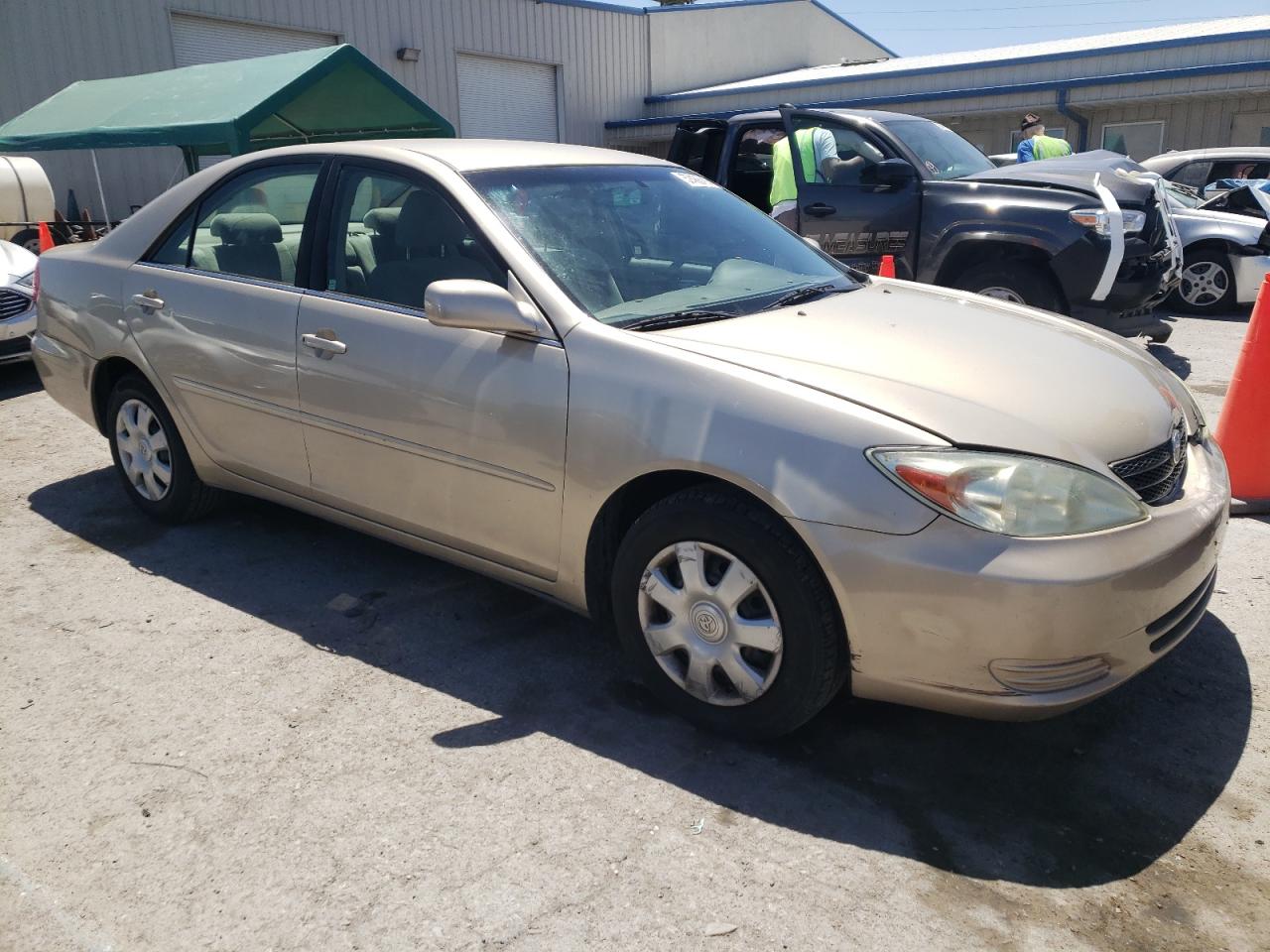 4T1BE32K84U938204 2004 Toyota Camry Le