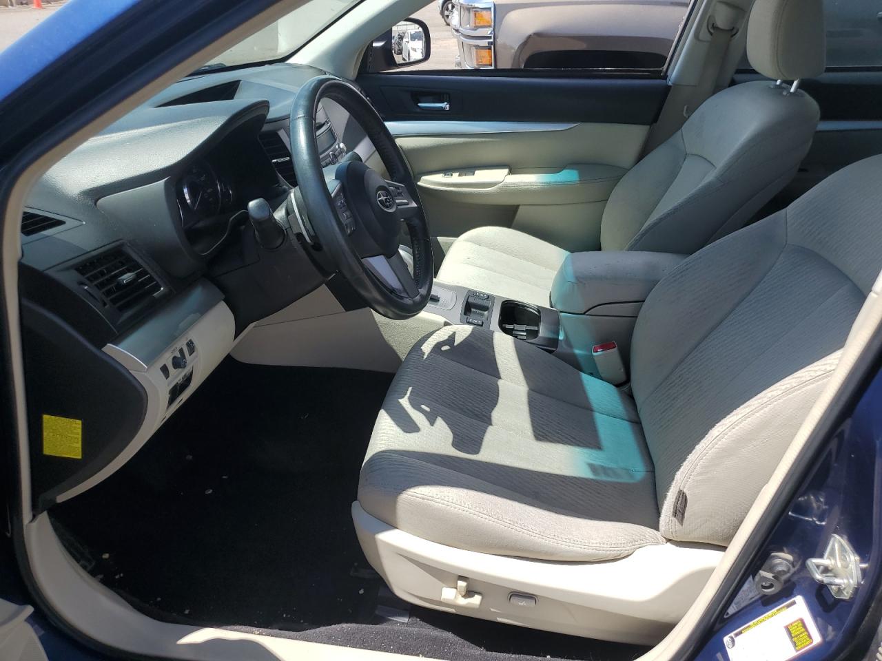 4S3BMCF63A3221070 2010 Subaru Legacy 2.5I Premium