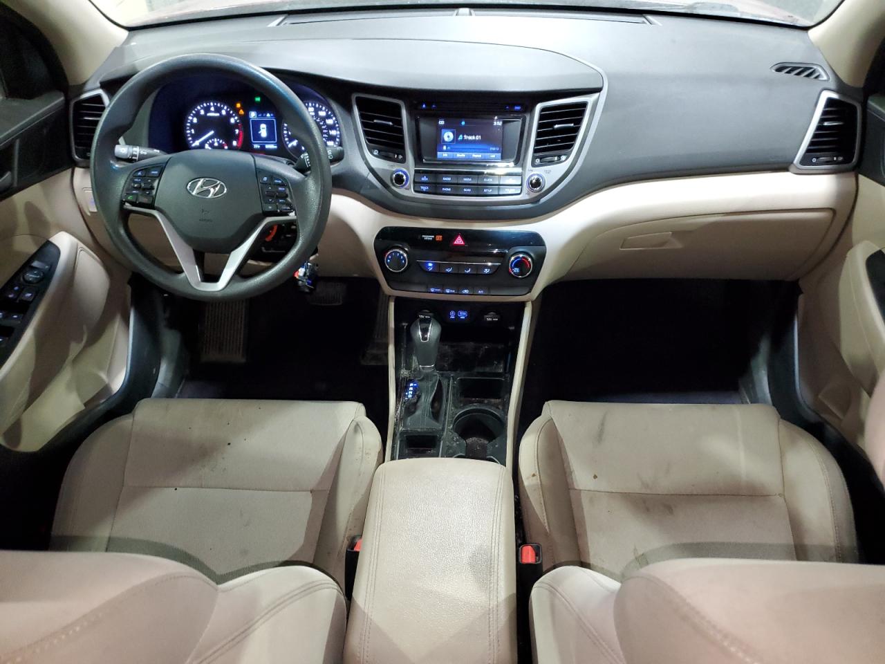 KM8J23A42JU809023 2018 Hyundai Tucson Se