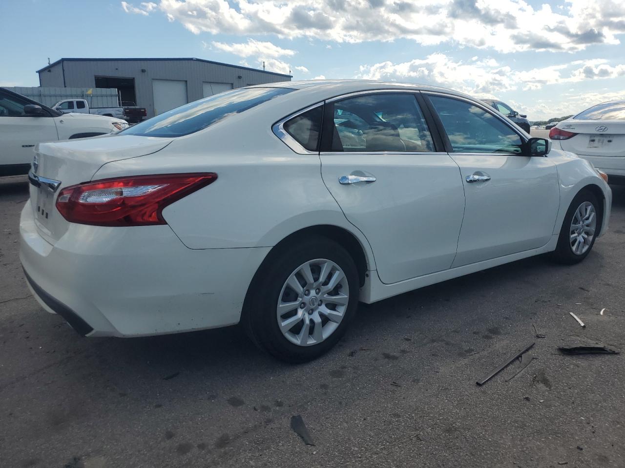 2016 Nissan Altima 2.5 vin: 1N4AL3AP1GN349731