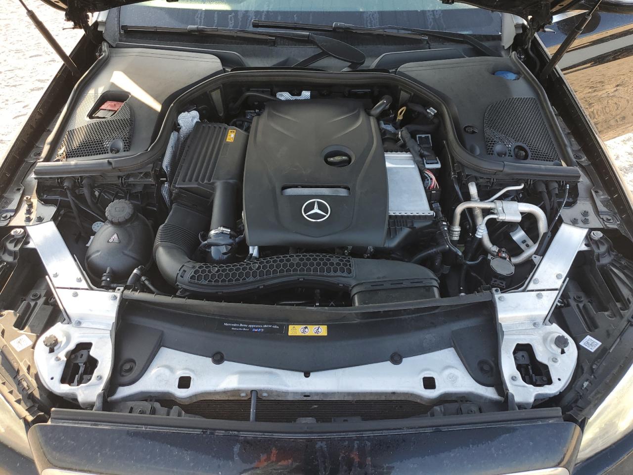 WDDZF4JB6JA479961 2018 Mercedes-Benz E 300