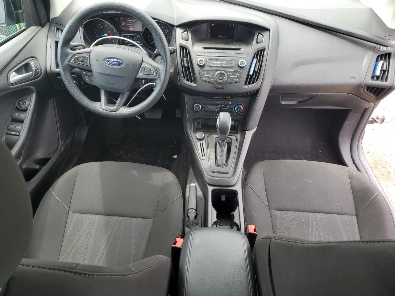 1FADP3K25HL253747 2017 Ford Focus Se