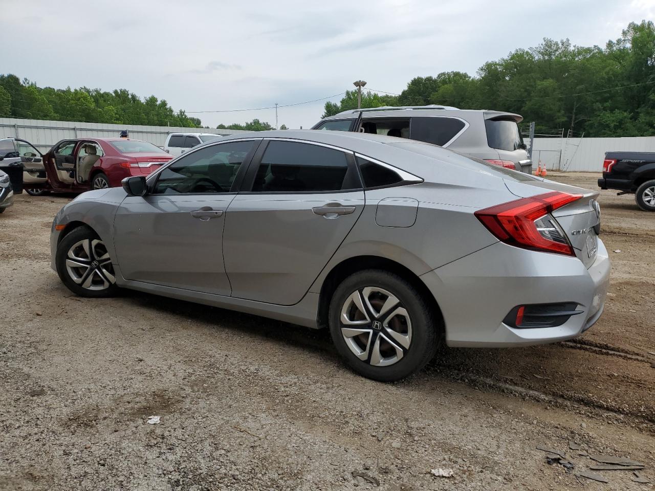 2016 Honda Civic Lx vin: 19XFC2F53GE096305