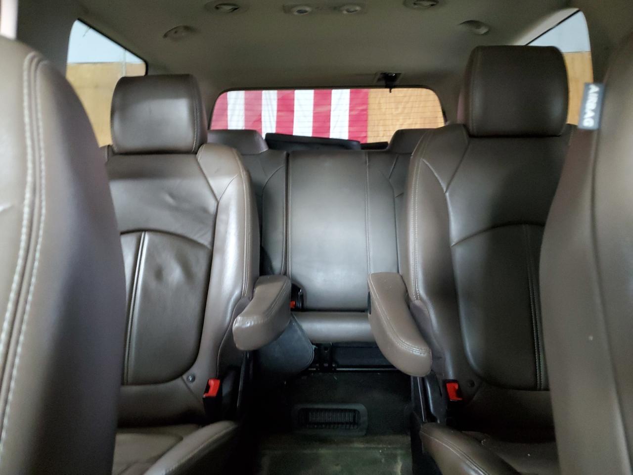 1GKKVSKD2HJ155908 2017 GMC Acadia Limited Slt-2