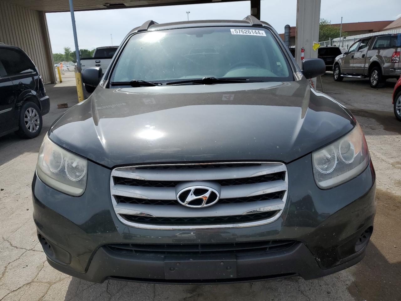 5XYZGDAB1CG126392 2012 Hyundai Santa Fe Gls