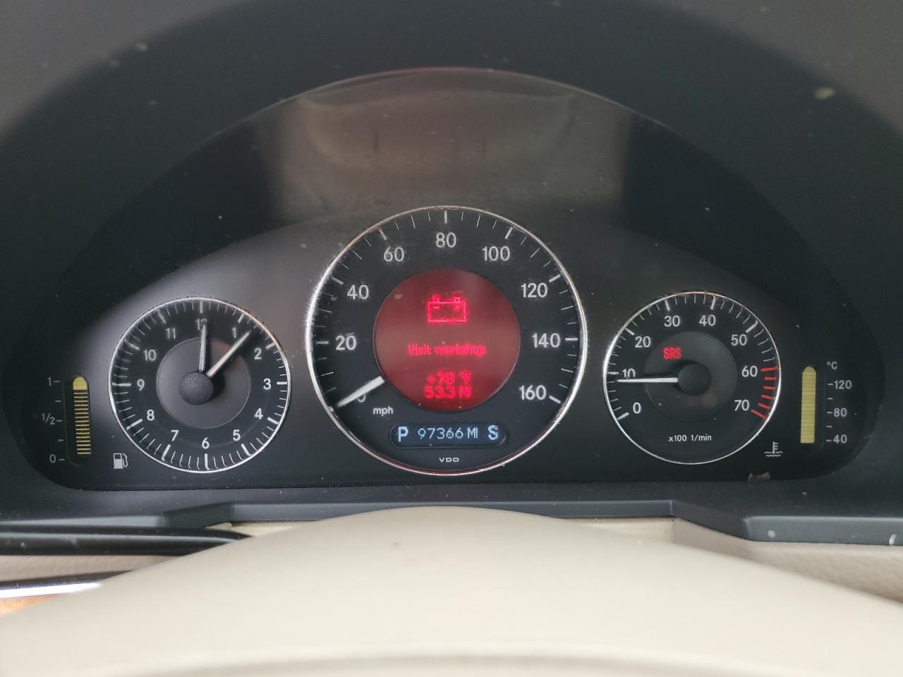 WDBUF65J65A717071 2005 Mercedes-Benz E 320