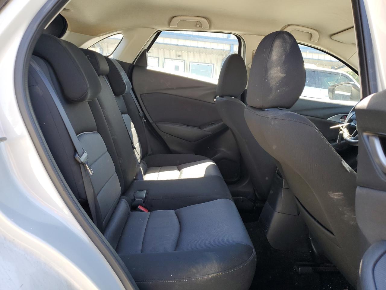 JM1DKBB78G0104344 2016 Mazda Cx-3 Sport