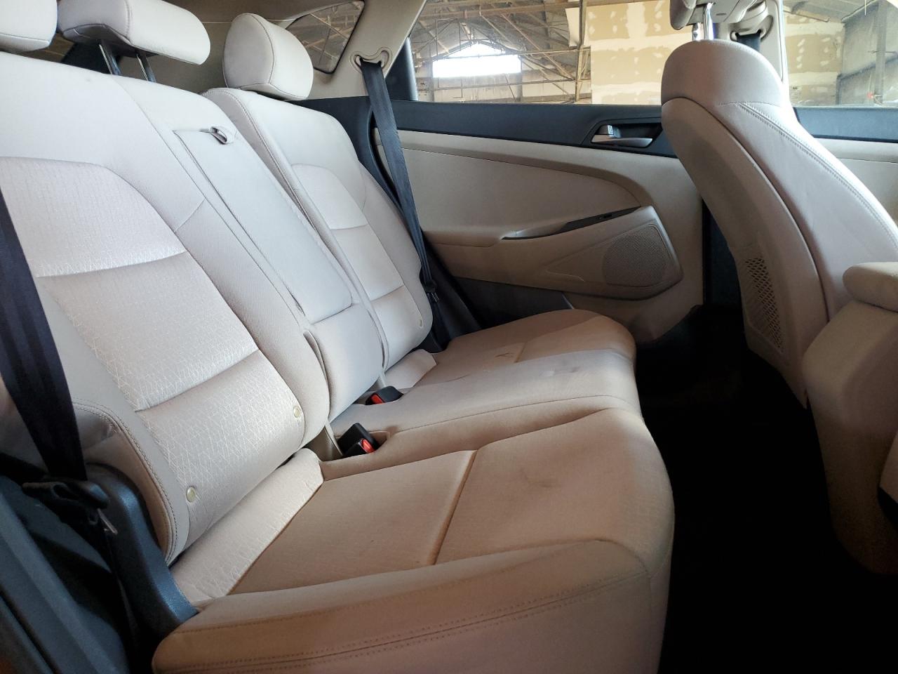 KM8J33A48HU563537 2017 Hyundai Tucson Limited