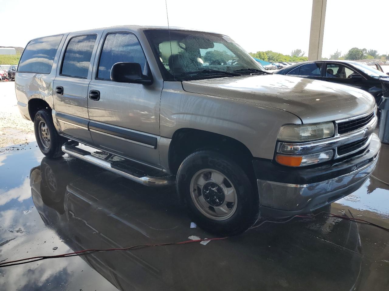 1GNEC16Z23J341818 2003 Chevrolet Suburban C1500