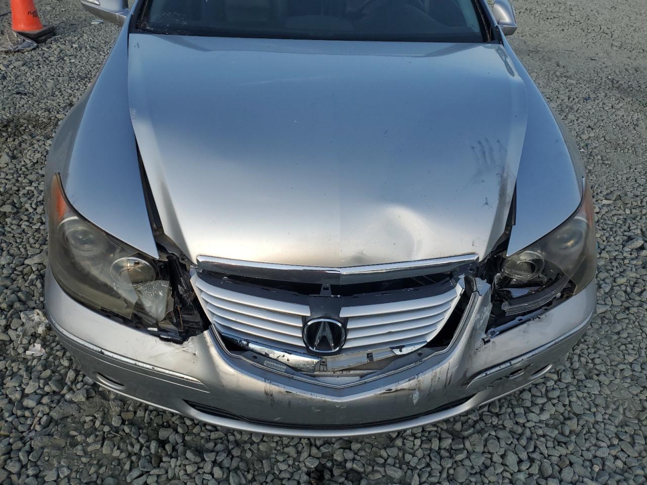 JH4KB16545C009770 2005 Acura Rl