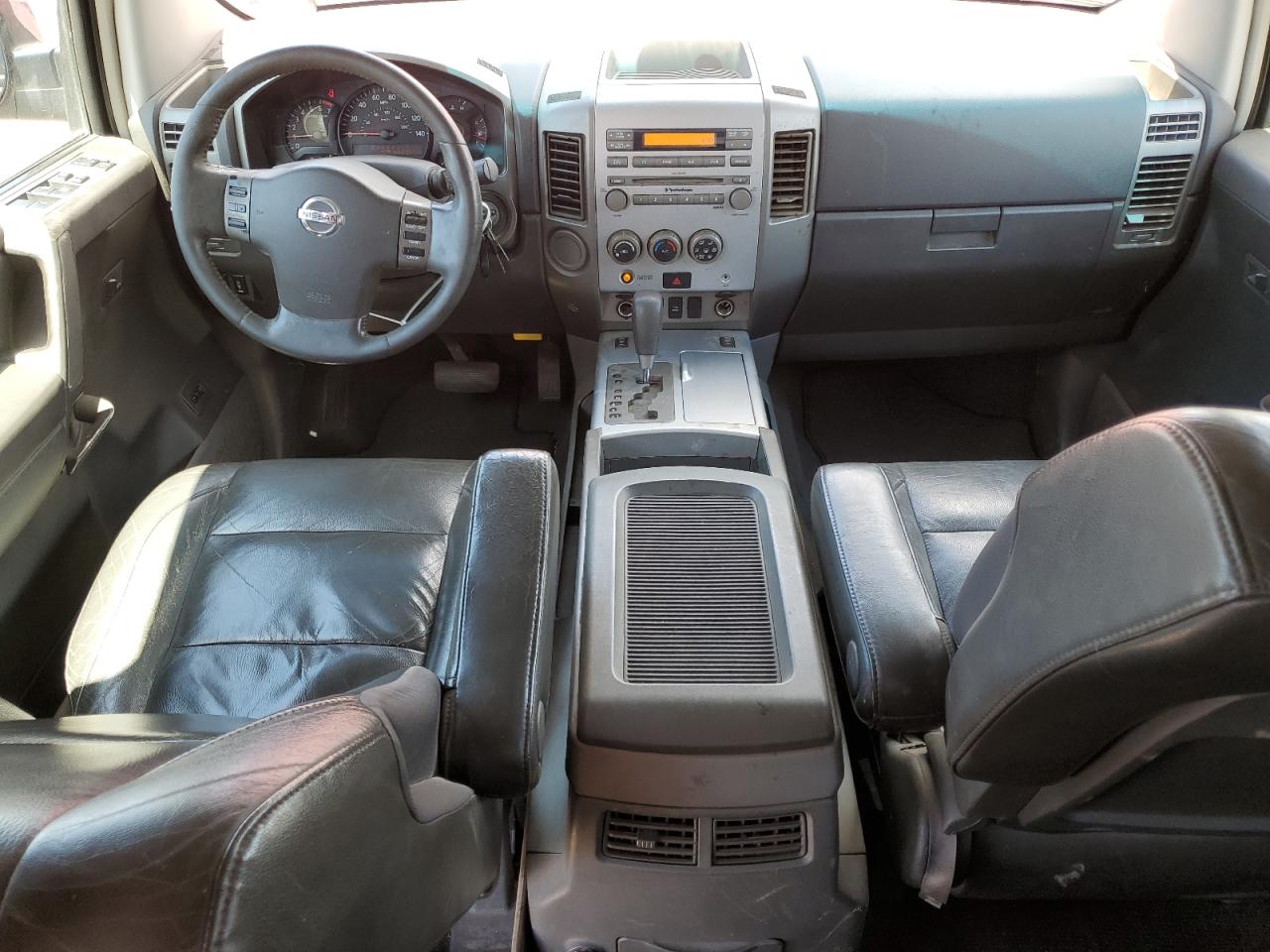 1N6AA07A35N554334 2005 Nissan Titan Xe