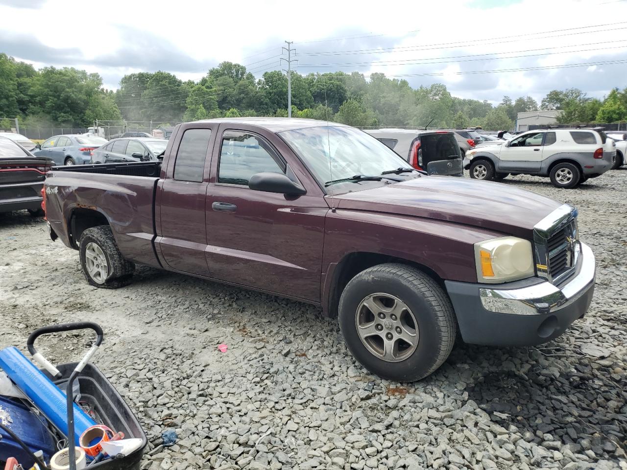 1D7HW42N15S236675 2005 Dodge Dakota Slt