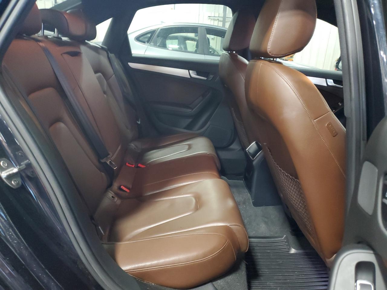 WAUDFAFL5DN008687 2013 Audi A4 Premium