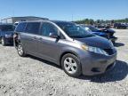 TOYOTA SIENNA LE photo