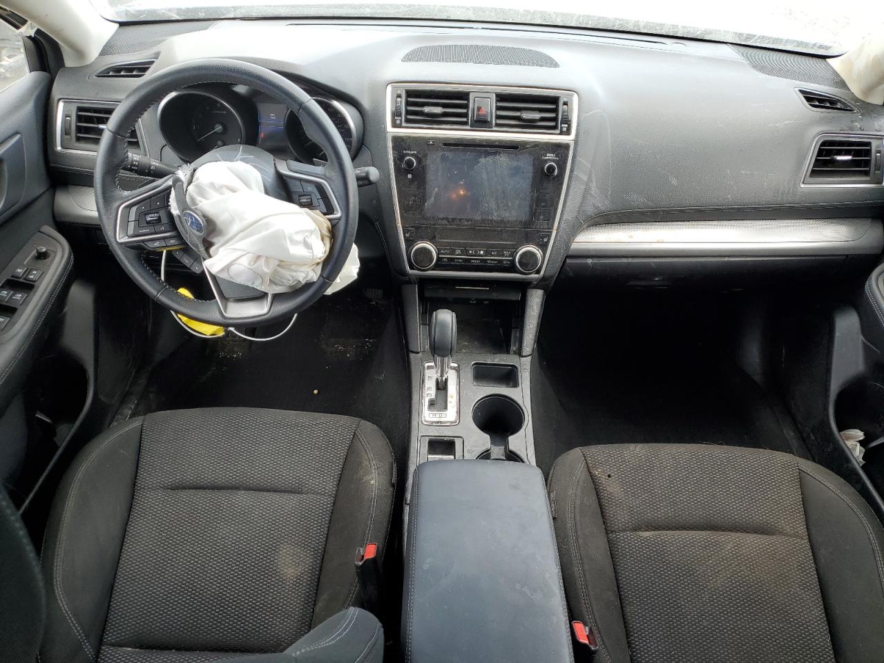 4S4BSACC2J3237437 2018 Subaru Outback 2.5I Premium