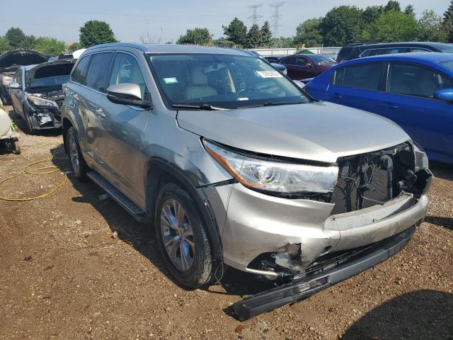 VIN 5TDJKRFH6FS075050 2015 Toyota Highlander, Xle no.4