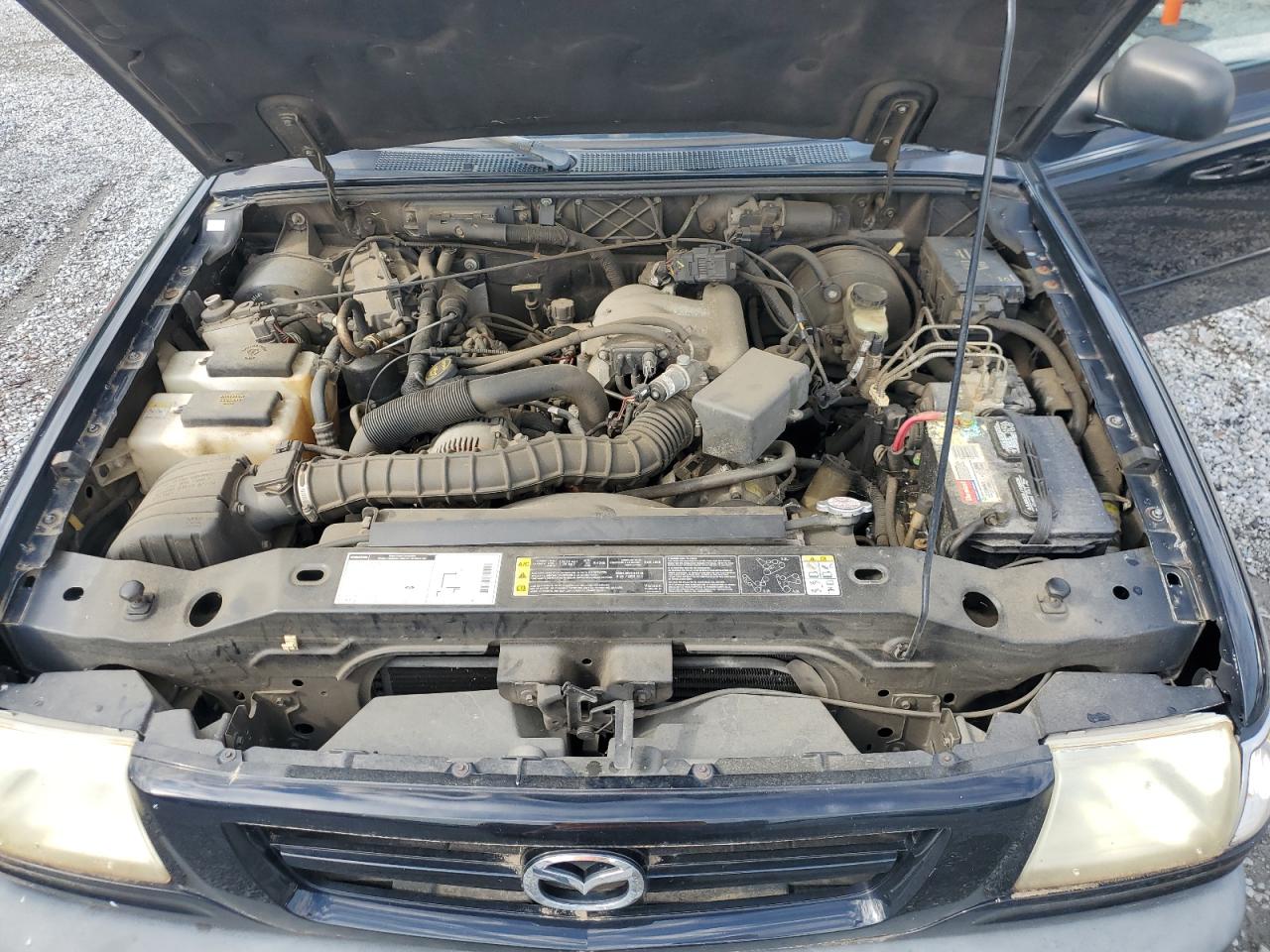 4F4YR12U71TM30954 2001 Mazda B3000