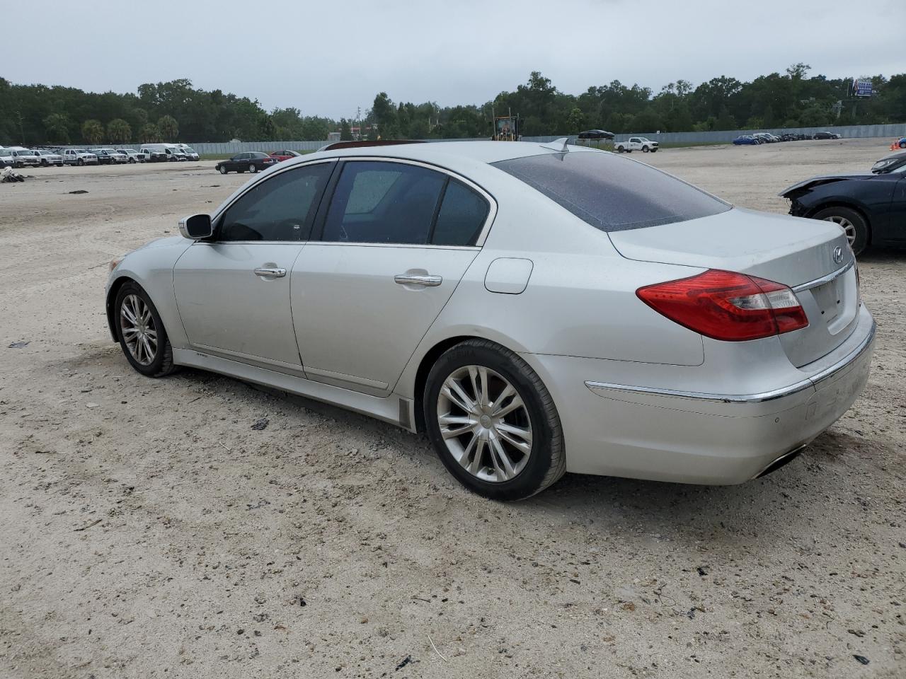 2013 Hyundai Genesis 3.8L vin: KMHGC4DD4DU221816