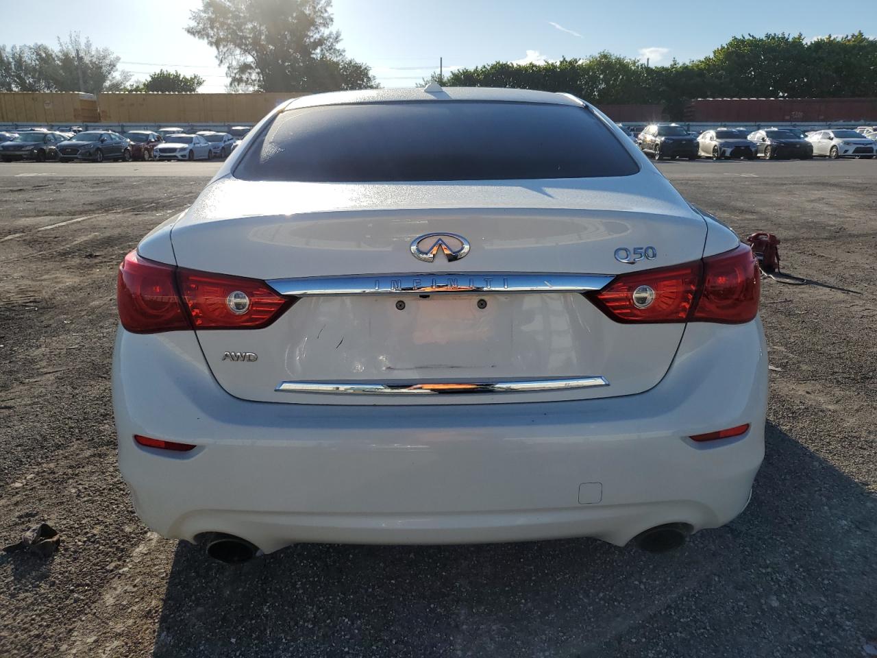 JN1EV7AR9HM831193 2017 Infiniti Q50 Premium