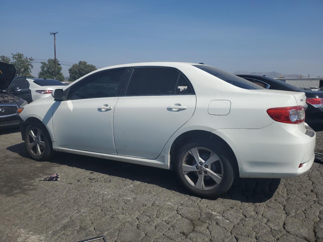 5YFBU4EE4DP183634 2013 Toyota Corolla Base