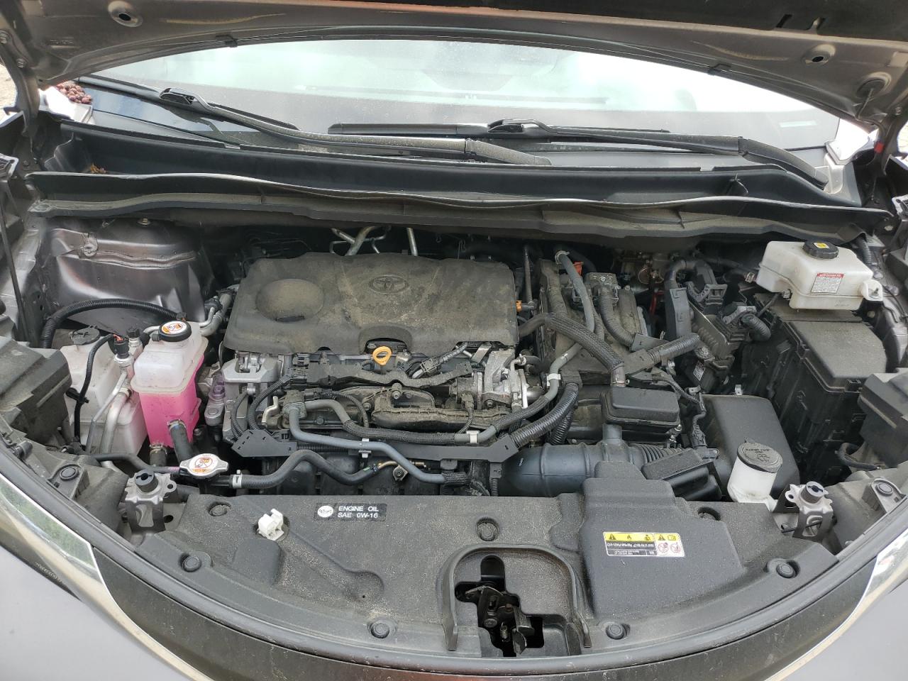 5TDYRKEC0MS011347 2021 Toyota Sienna Xle