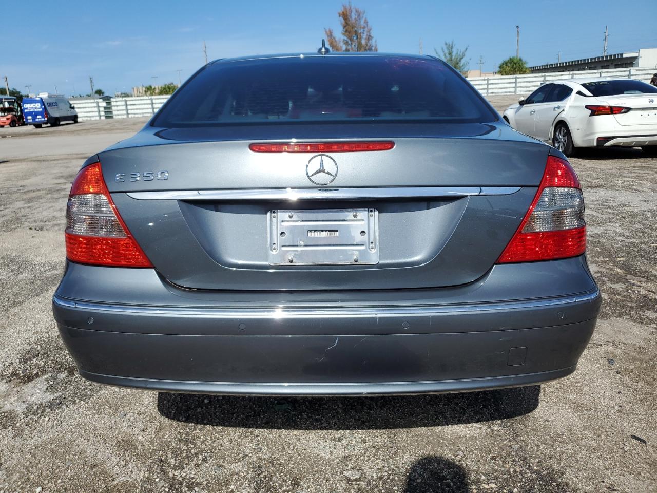 WDBUF56X79B398728 2009 Mercedes-Benz E 350