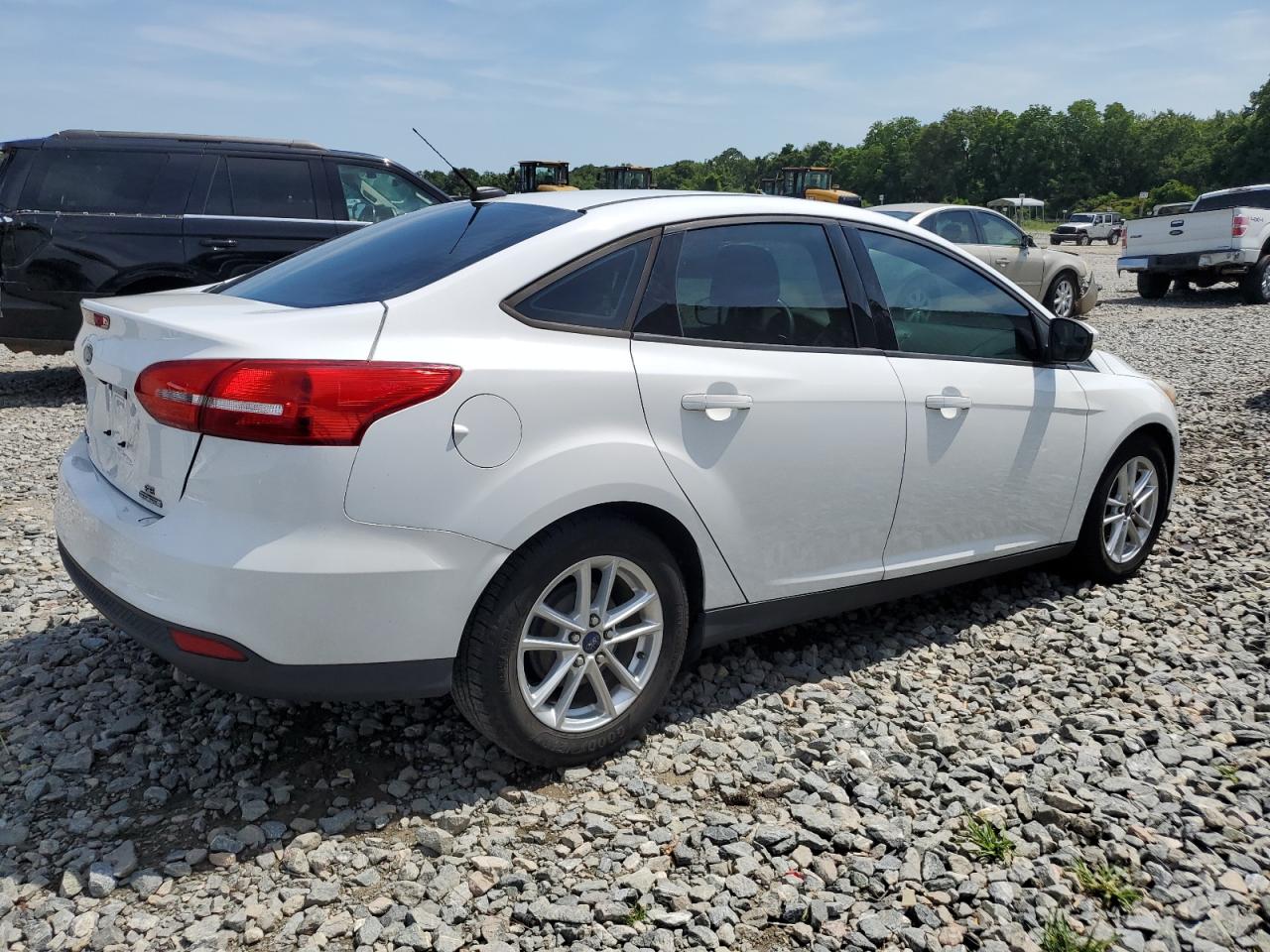 Lot #2662070019 2016 FORD FOCUS SE